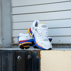 Mens Saucony ProGrid Triumph 4 Galaxy (White/Multi)