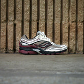 Mens Saucony OG ProGrid Omni 9 (Tan/Maroon)