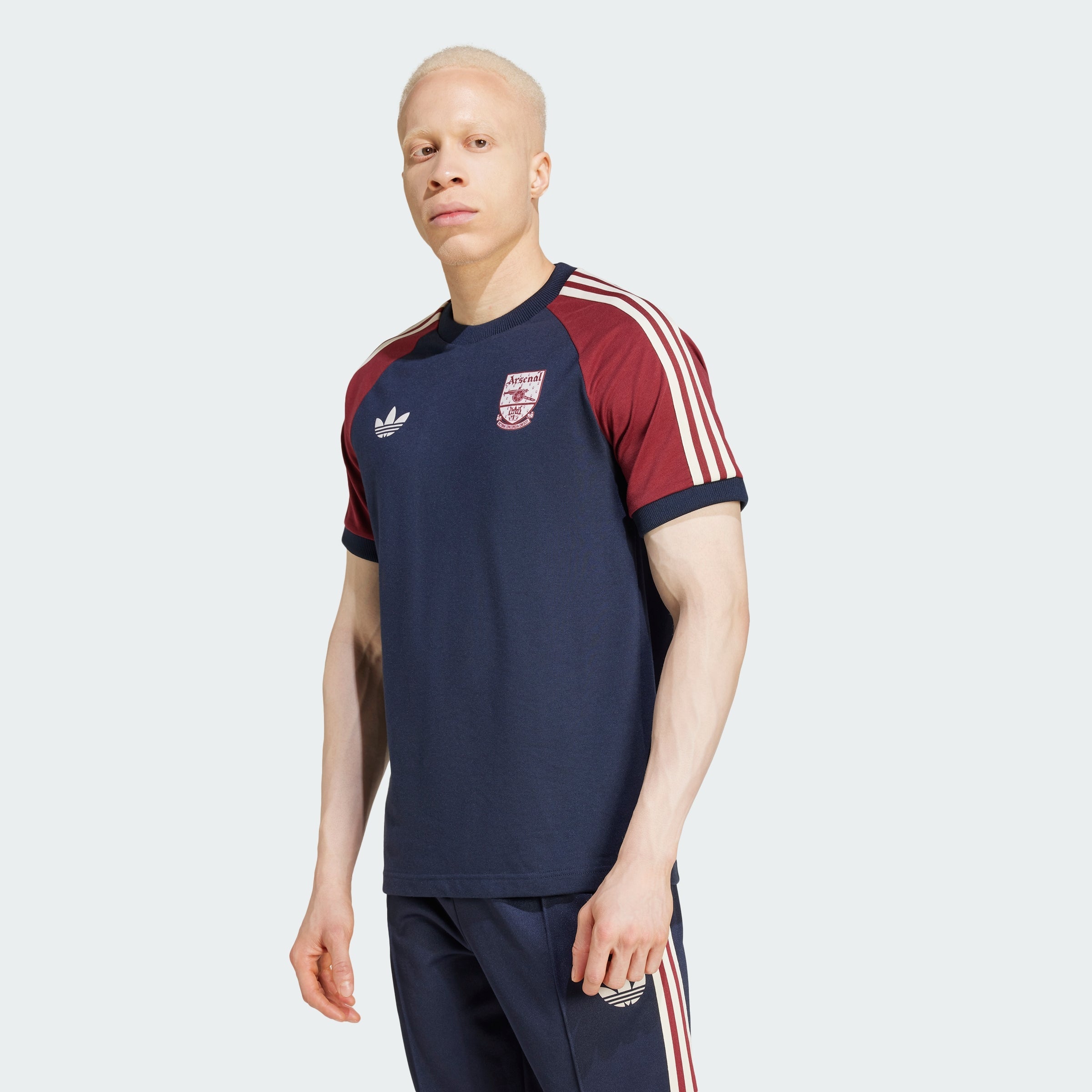 Men's Arsenal Adicolor Classics 3-Stripes Tee