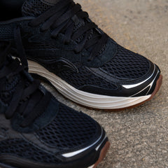 Mens Saucony ProGrid Omni 9 (Crafted Black)