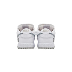 SB Dunk Low Supreme 94 'White Metallic Silver' (2025)