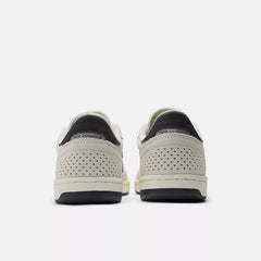New Balance Numeric 440 V2 WIDE Sea Salt/Black Shoes