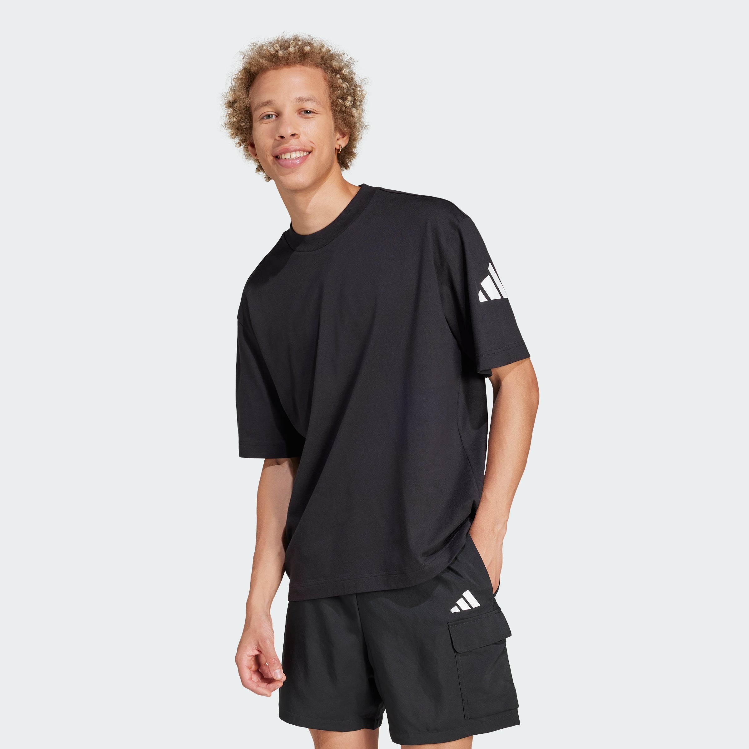 Men's Essentials Loose Fit 3 Bar Logo Tee