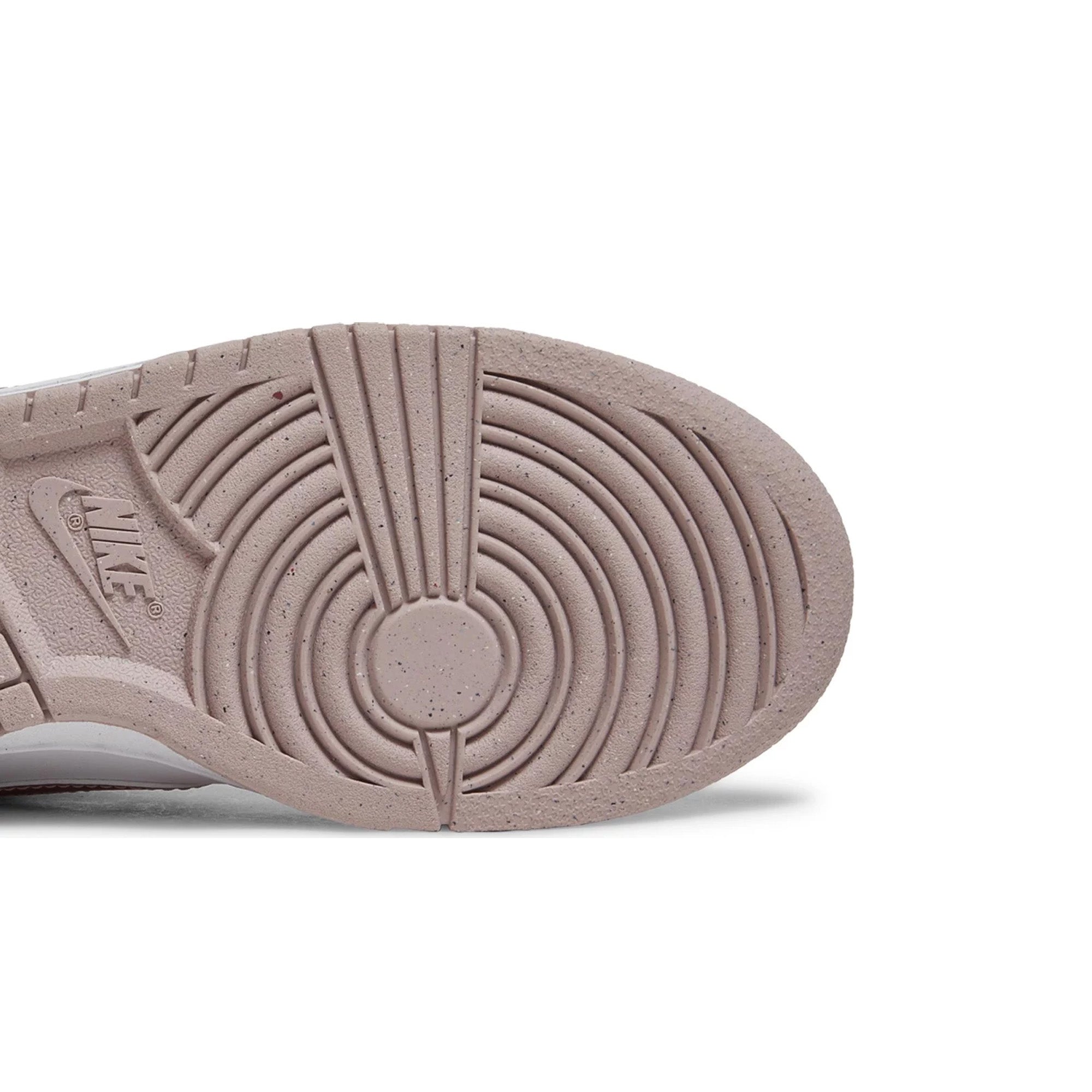 Dunk Low 'Pink Velvet' GS (2021)