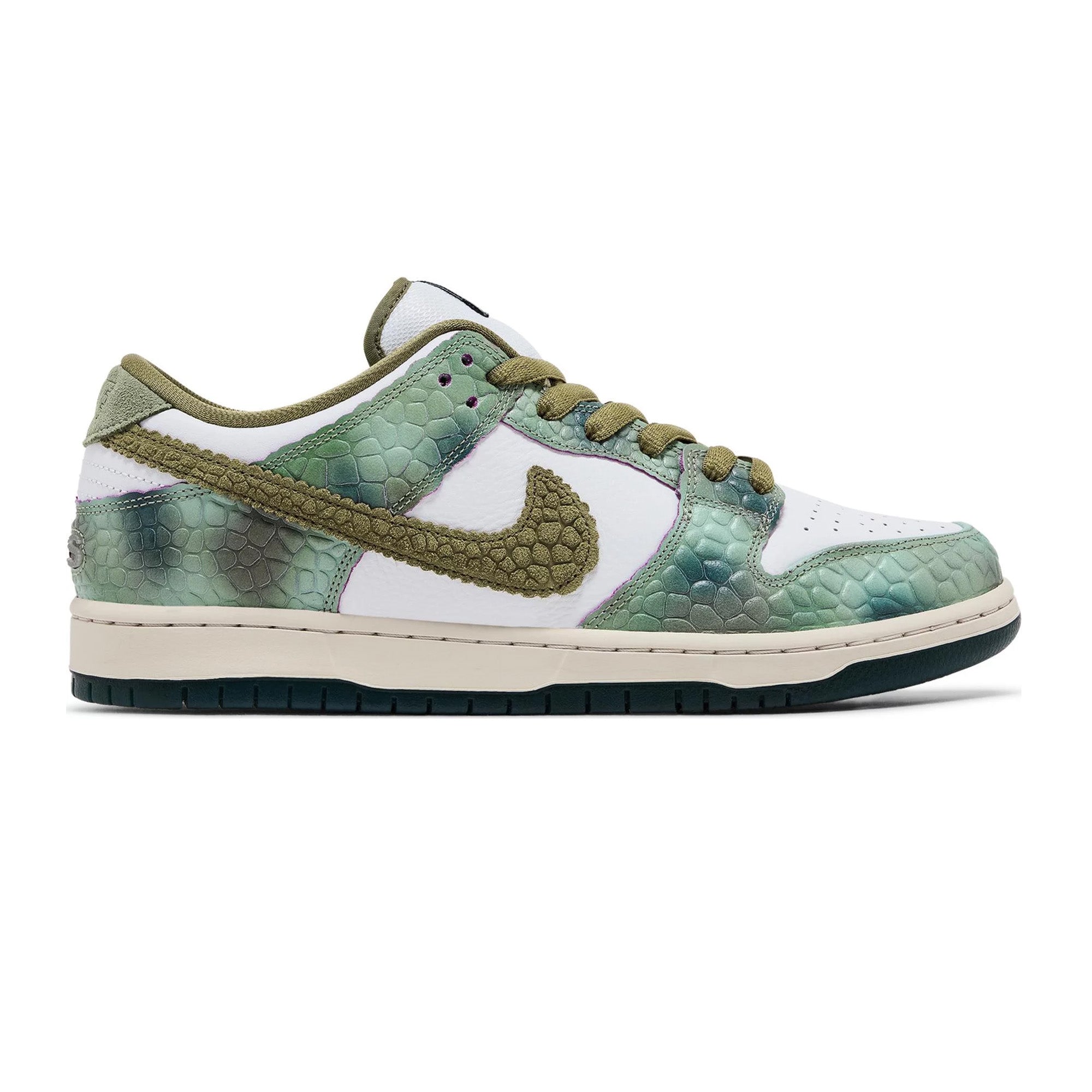 SB Dunk Low Alexis Sablone 'Chameleon' (2024)