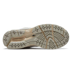 New Balance 2002R Shoes - Linen