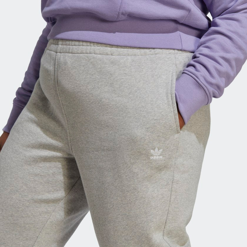 Women's Essentials Fleece Joggers (Plus Size)