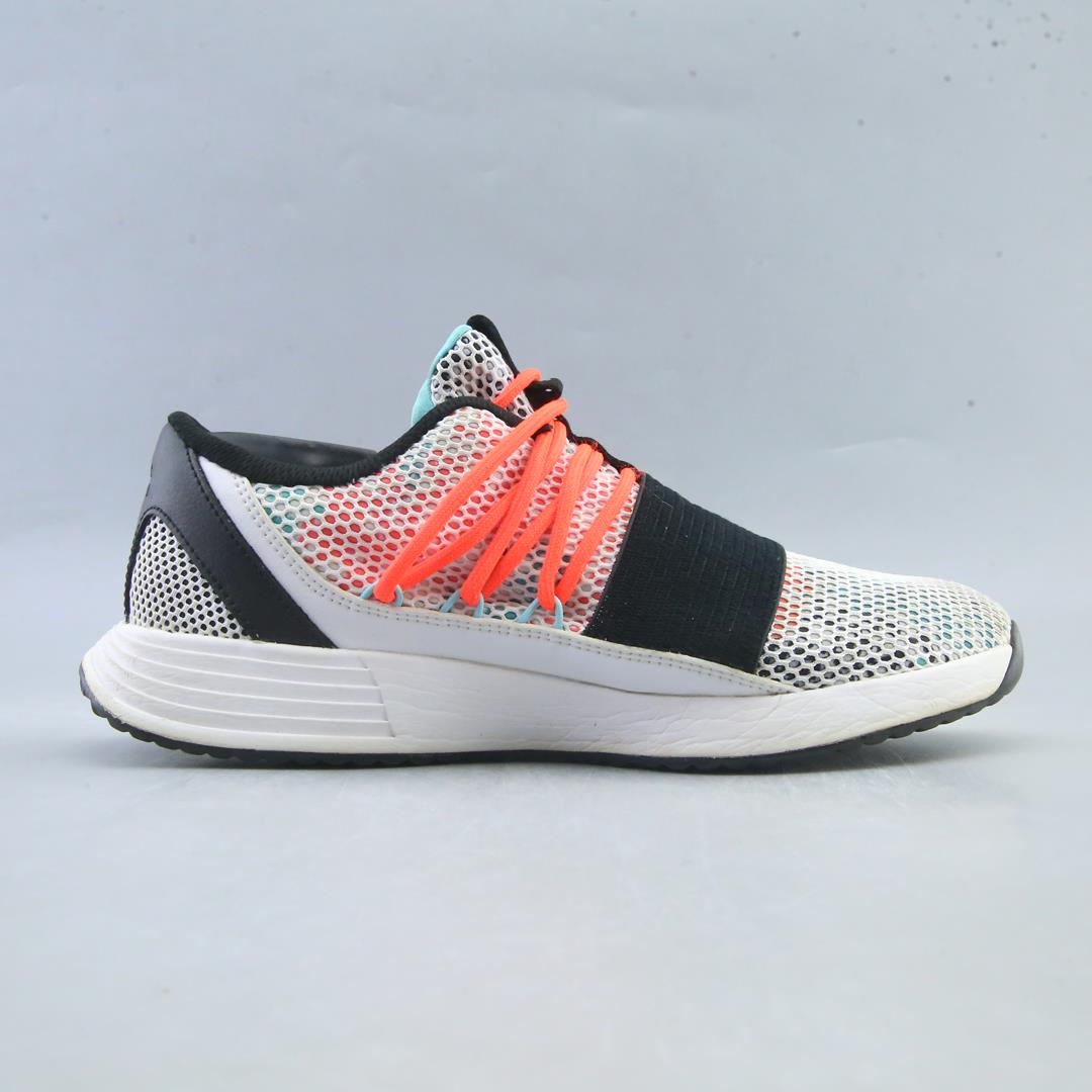CHARGED BREATHE LACE