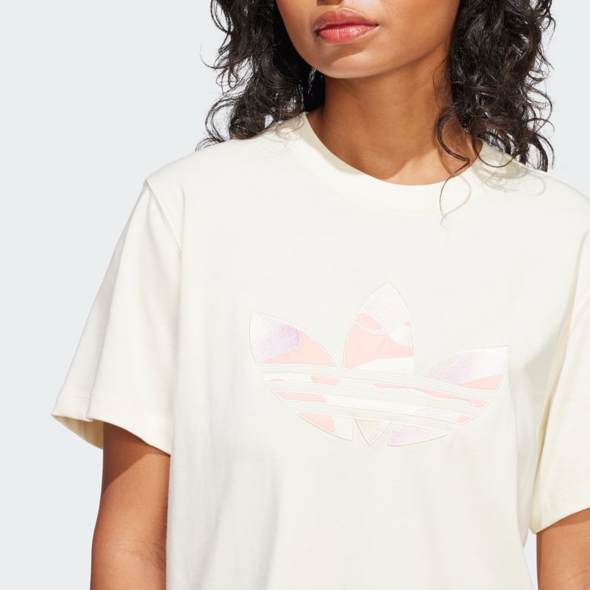 Women's Camo Crop Infilled Logo Tee