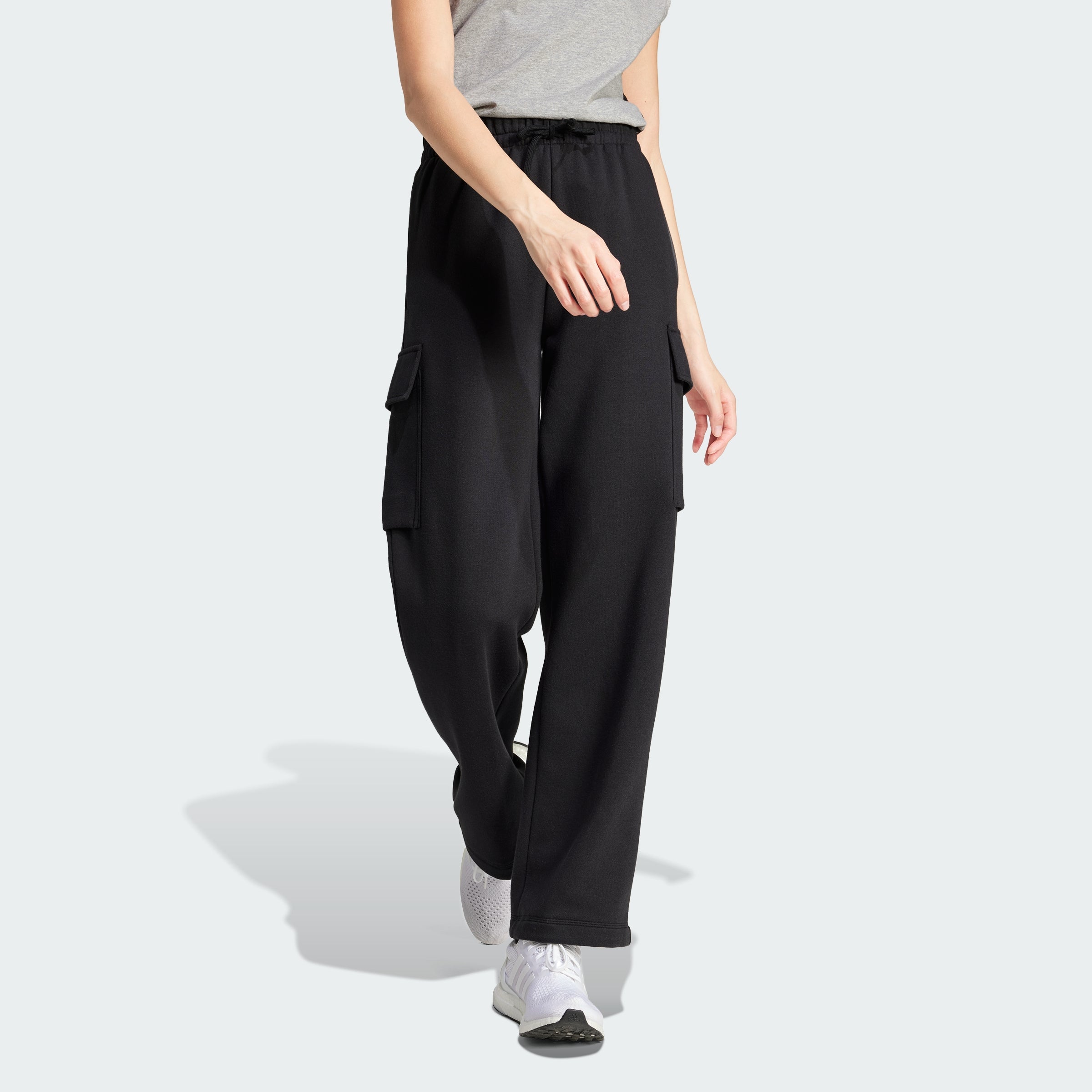 Women's Essentials Linear Fleece Cargo Pants