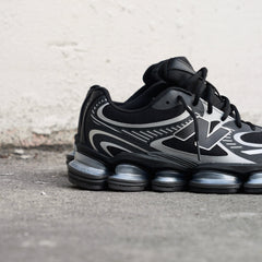 New Balance Abzorb 2000 (Black/Silver)