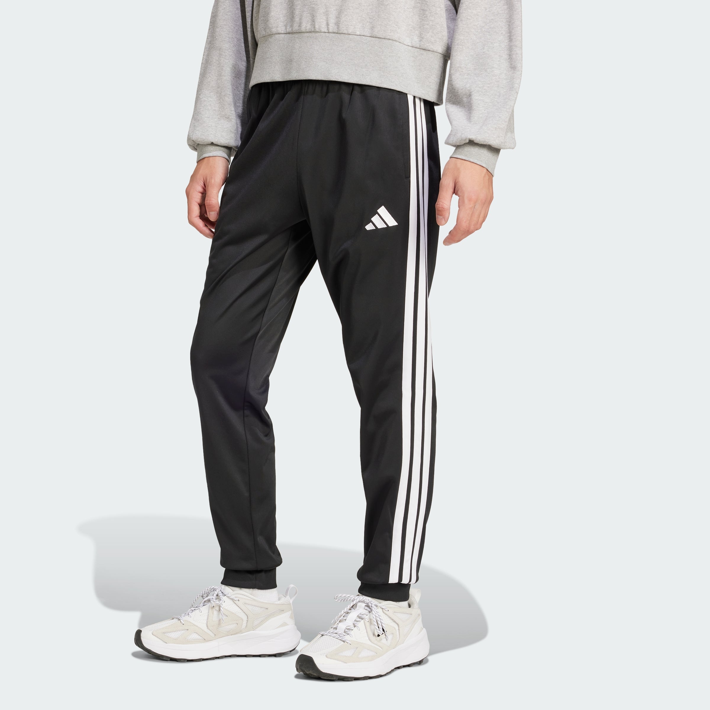 Men's 3-Stripes Tricot Regular Tapered Track Pants