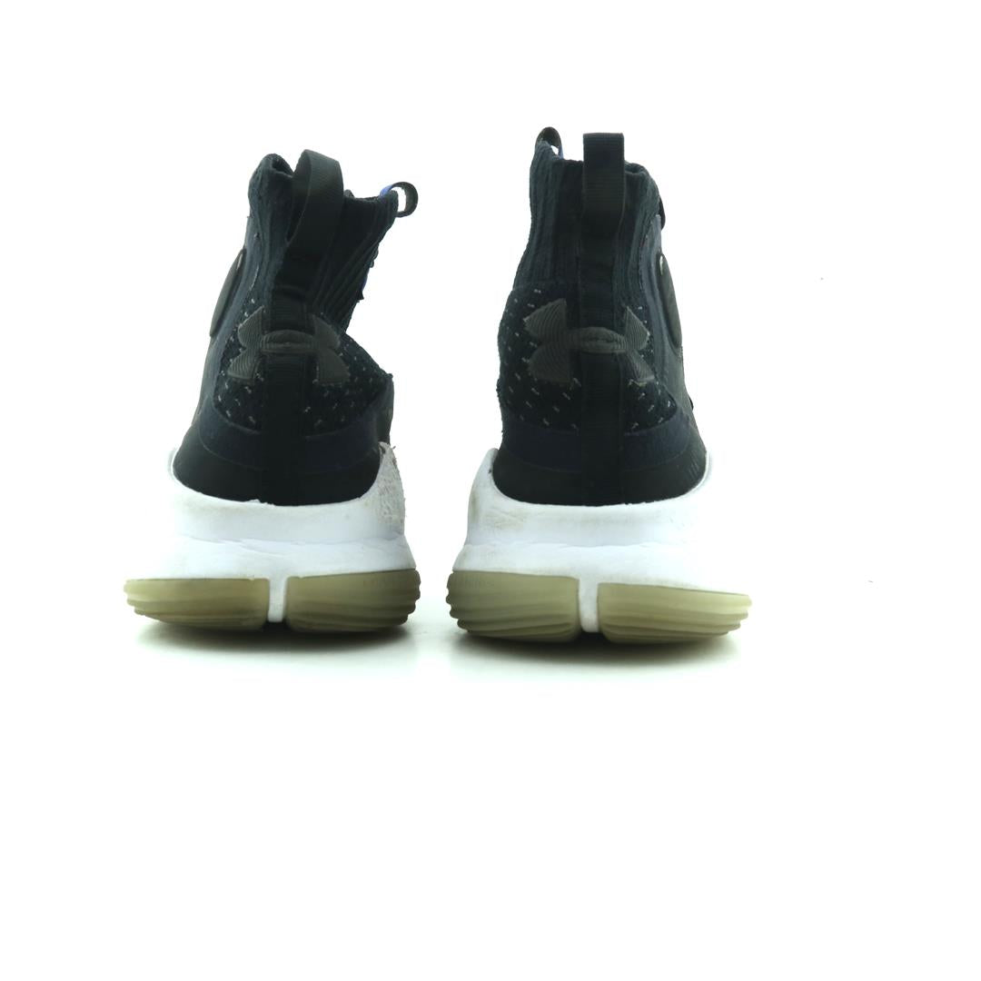 CURRY 4