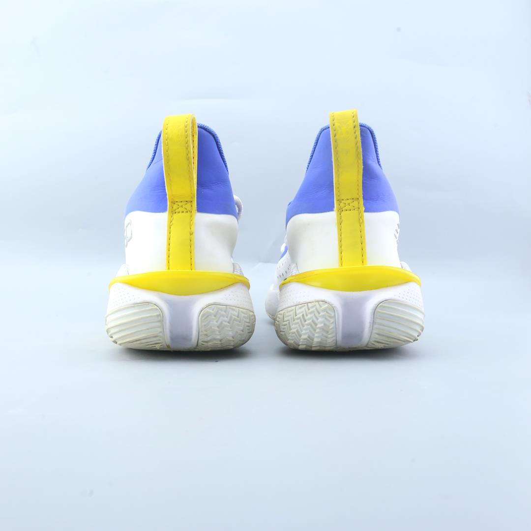 CURRY 7