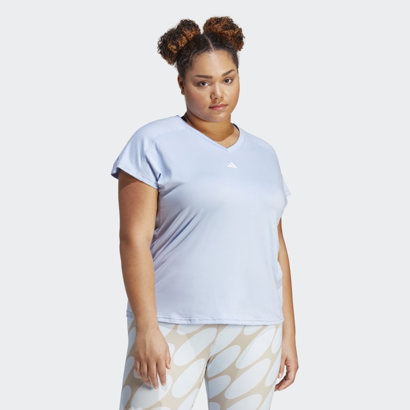 Women's AEROREADY Train Essentials Minimal Branding V-Neck Tee (Plus Size)