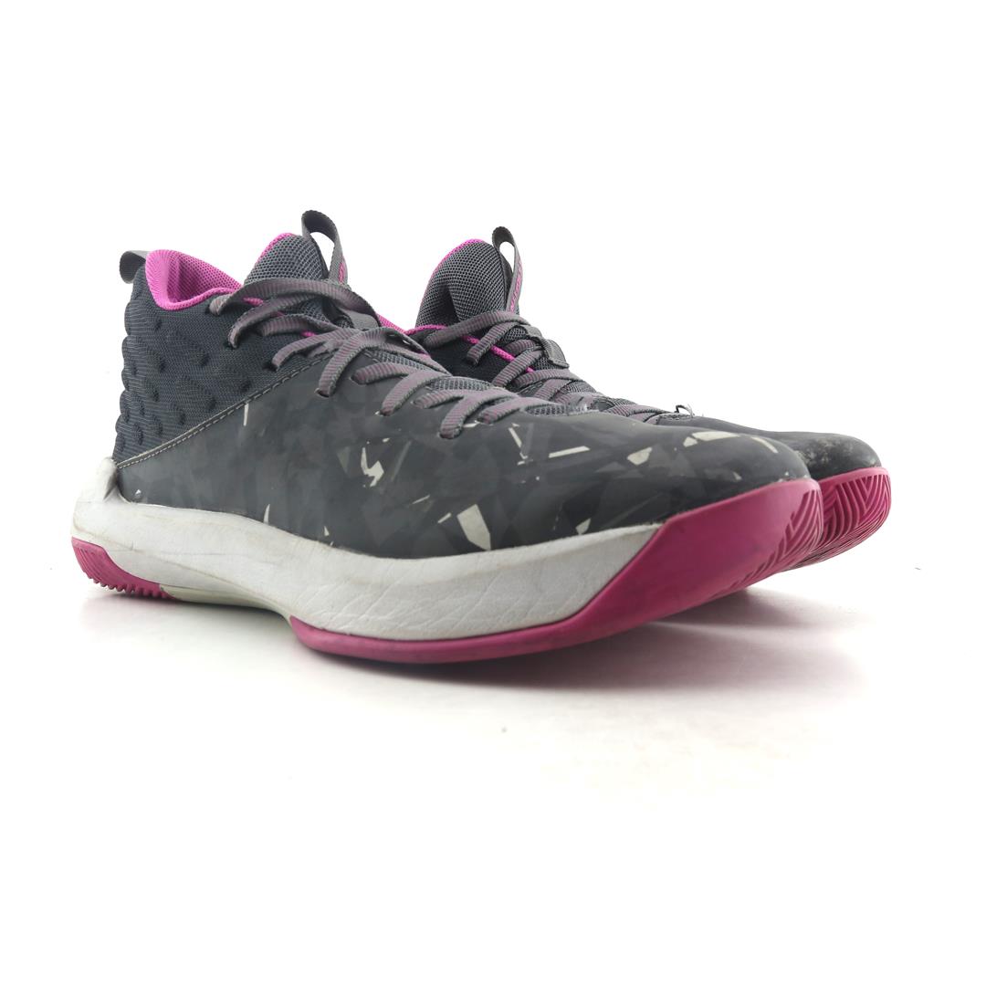 UA LIGHTNING 5