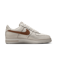 Men's Nike Air Force 1 '07 LV8 "Ivory Saddle Brown"