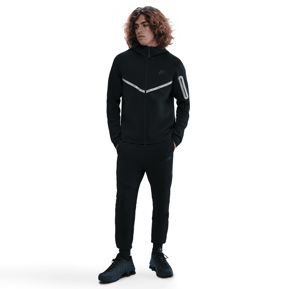 Men's Nike Tech Fleece Joggers with Reflective Accents
