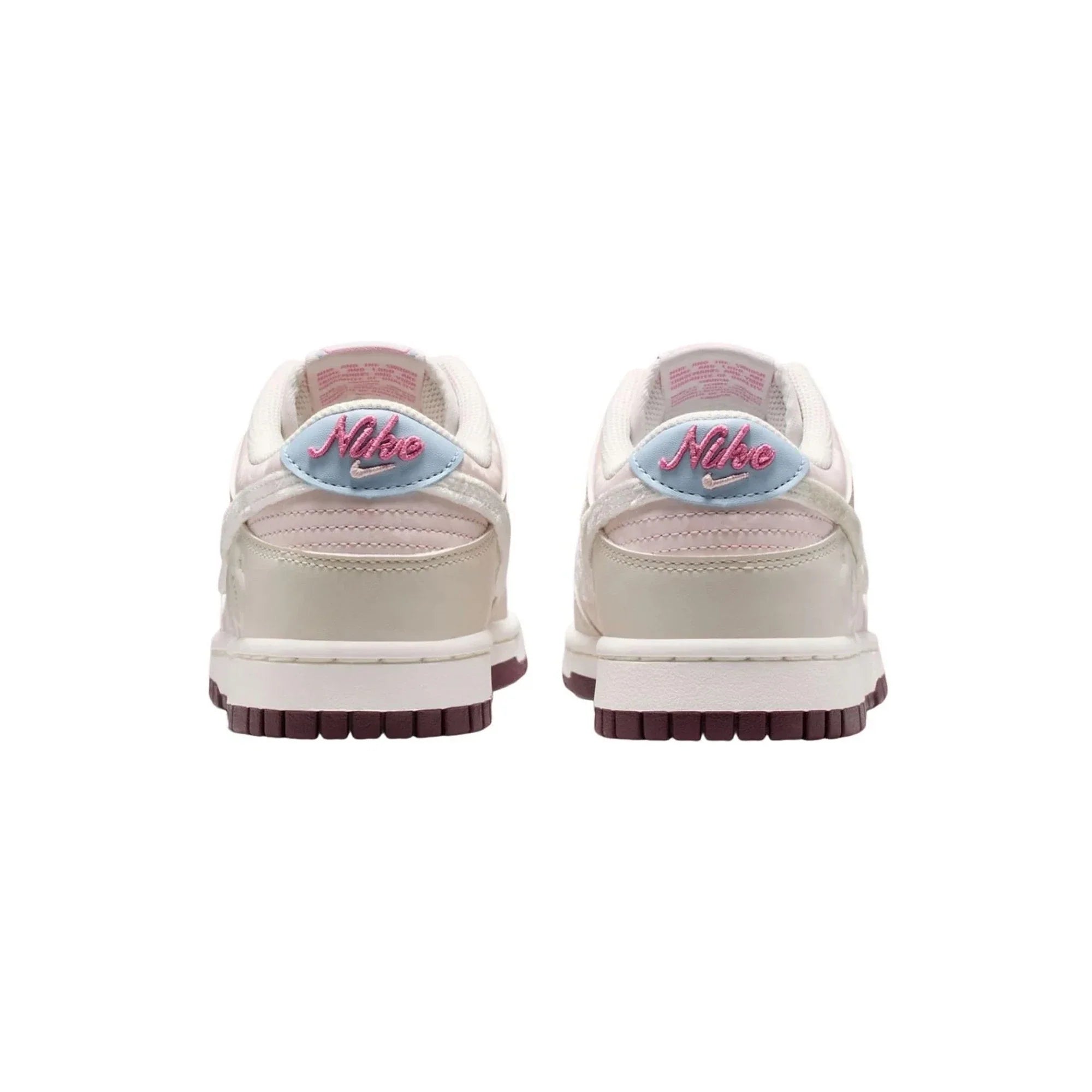 Dunk Low 'Valentine's Day' Women's (2026)