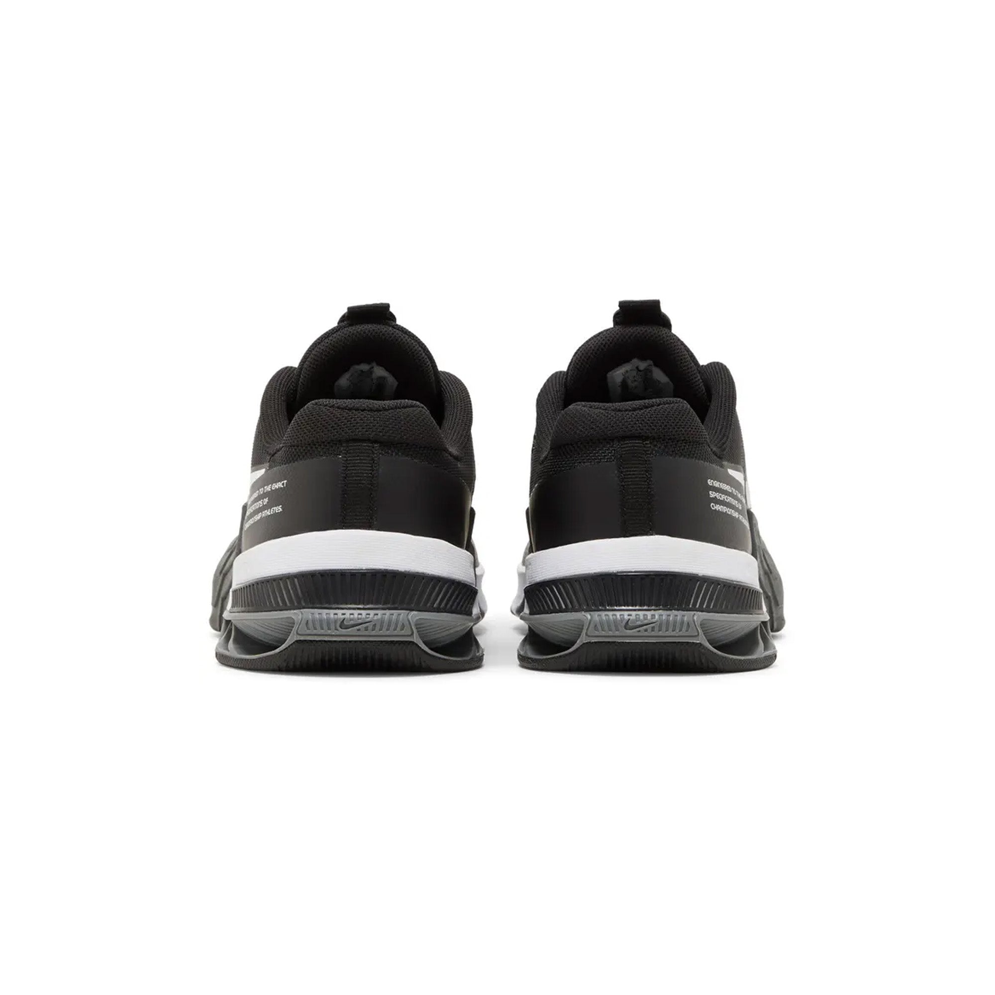 Metcon 8 'Black White' (2022)
