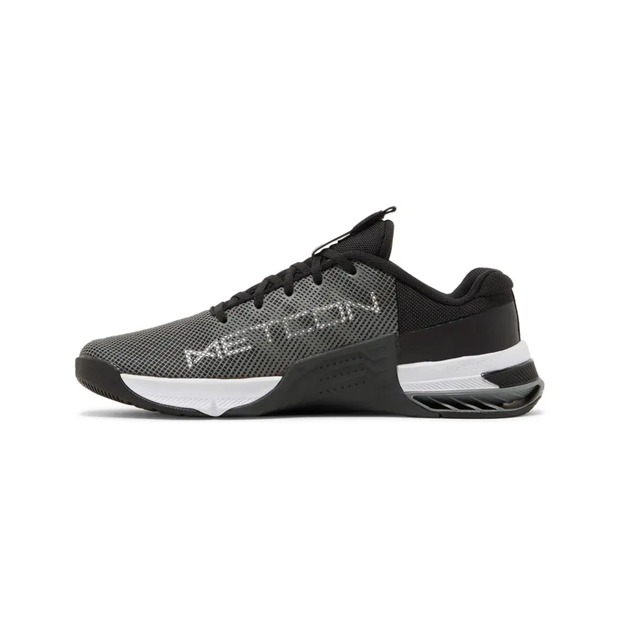 Metcon 8 'Black White' (2022)