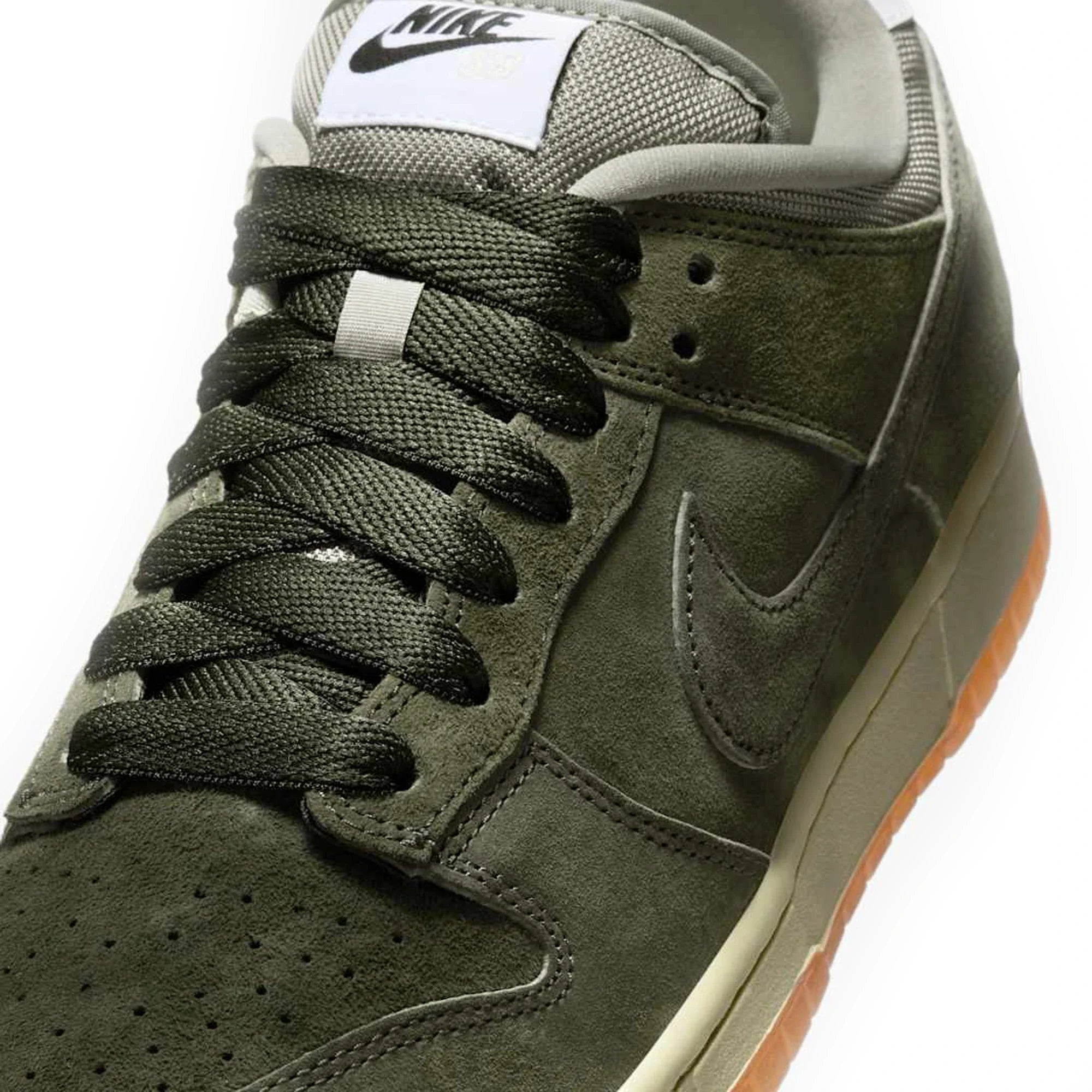 SB Dunk Low Pro B 'Sequoia' (2025)