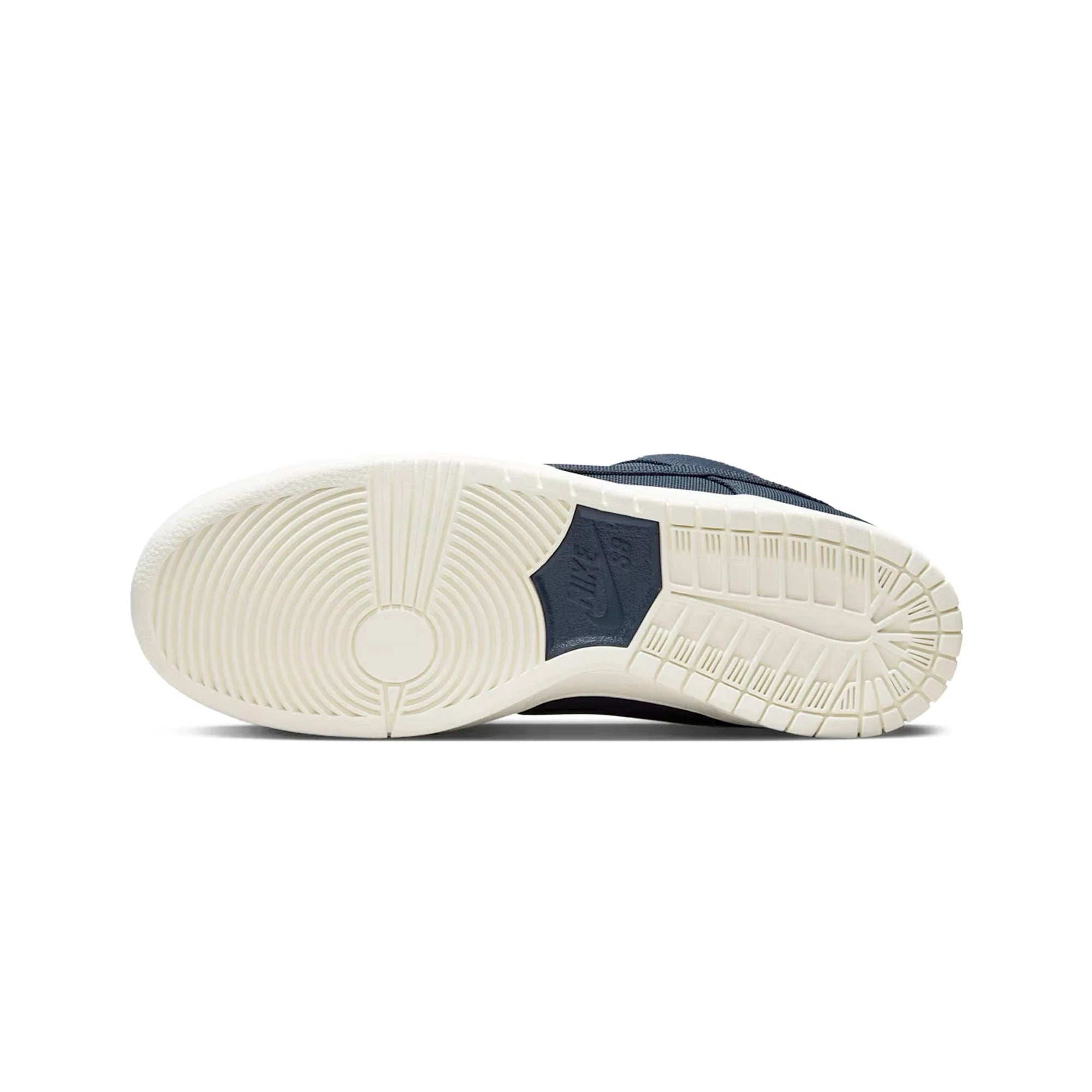 SB Dunk Low Pro PRM '90s Backpack' (2023)