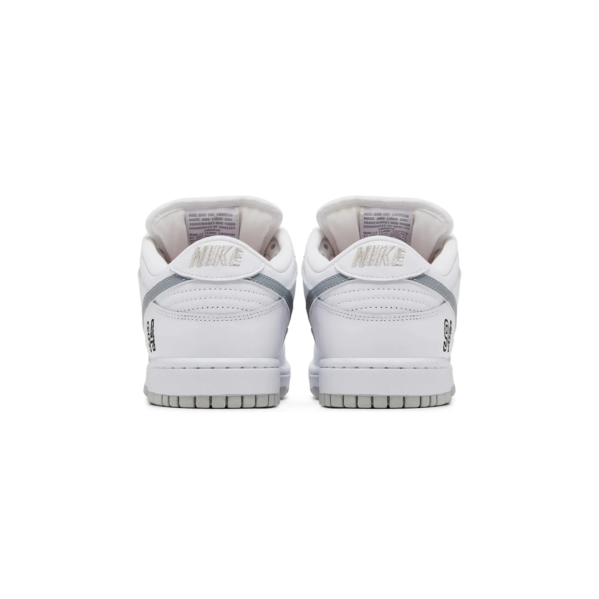 SB Dunk Low Supreme 94 'White Metallic Silver' (2025)