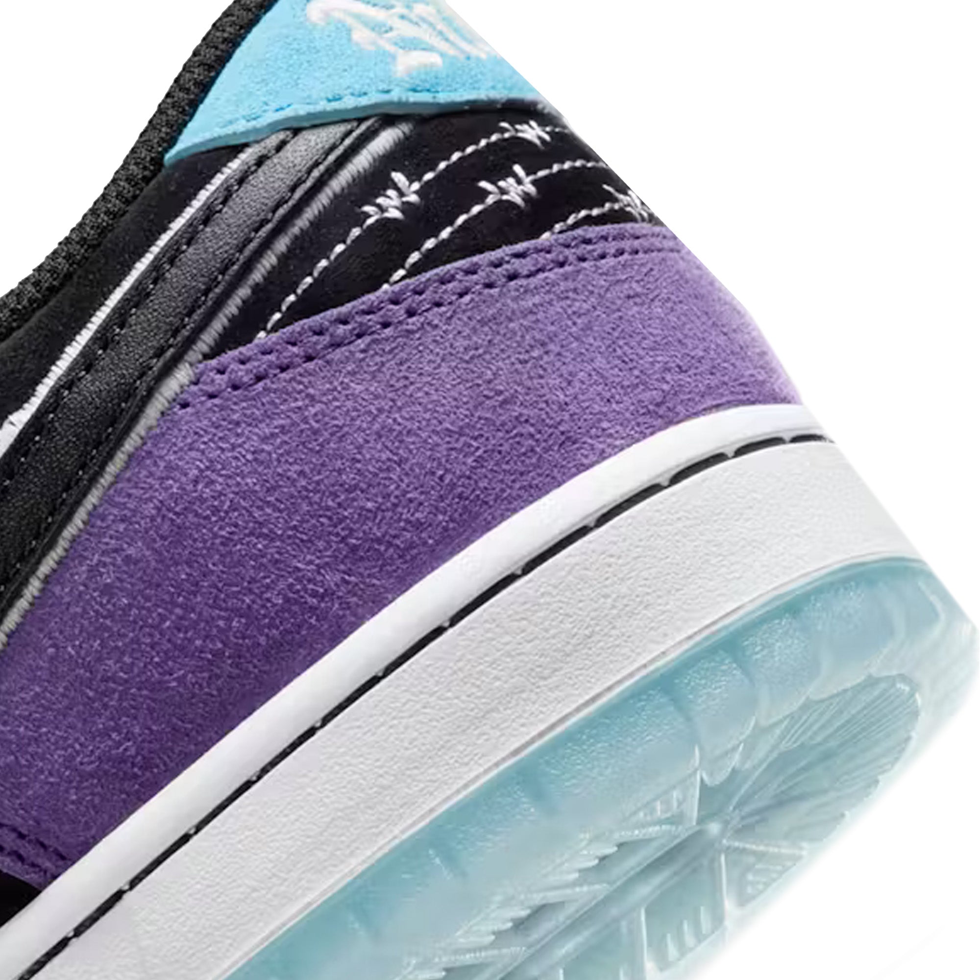 SB Dunk Low 'Hayley Wilson' (2025)