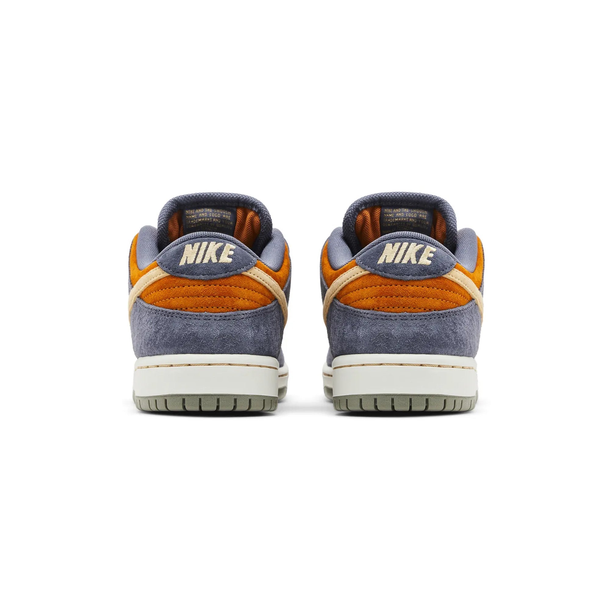 SB Dunk Low 'Light Carbon Monarch' (2024)