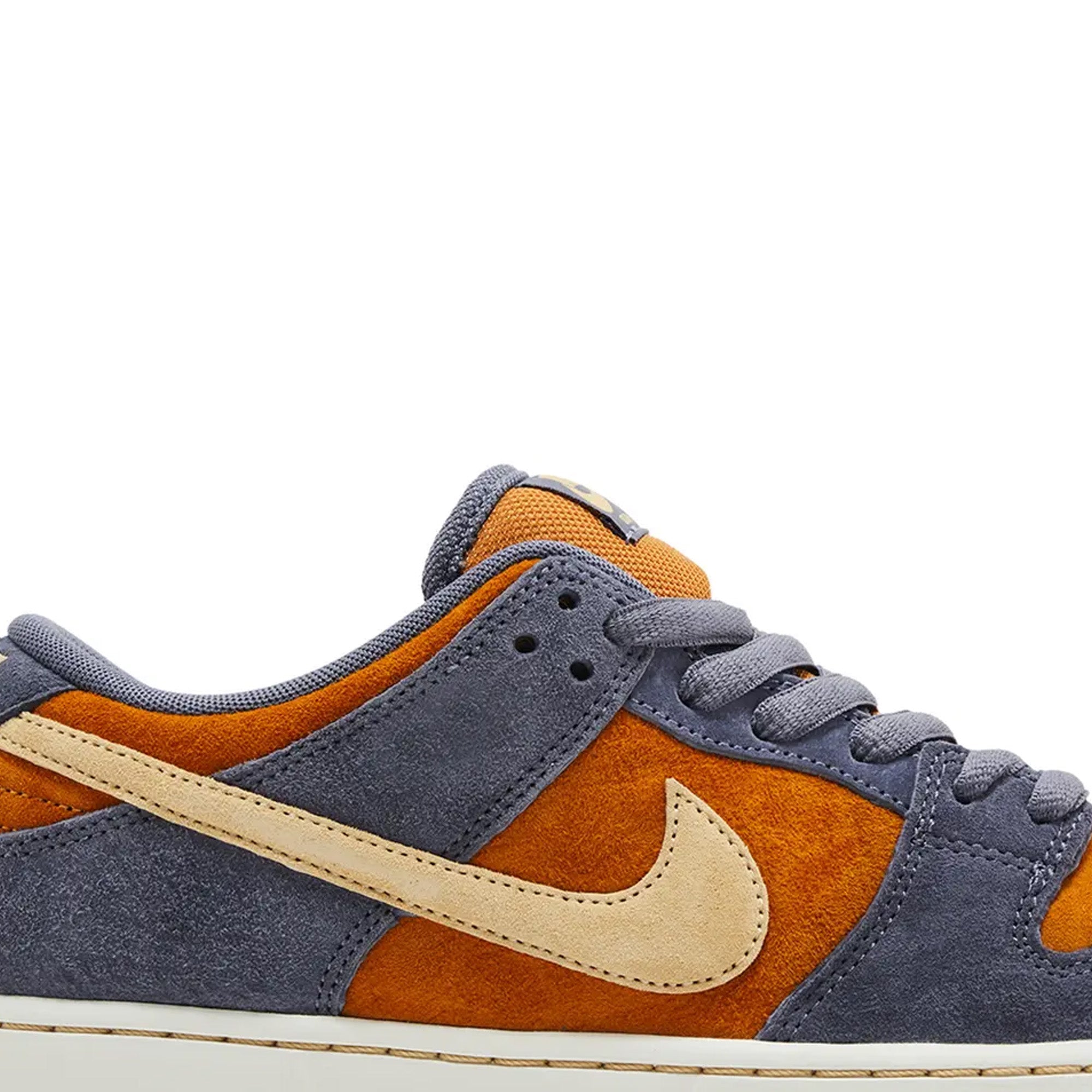 SB Dunk Low 'Light Carbon Monarch' (2024)