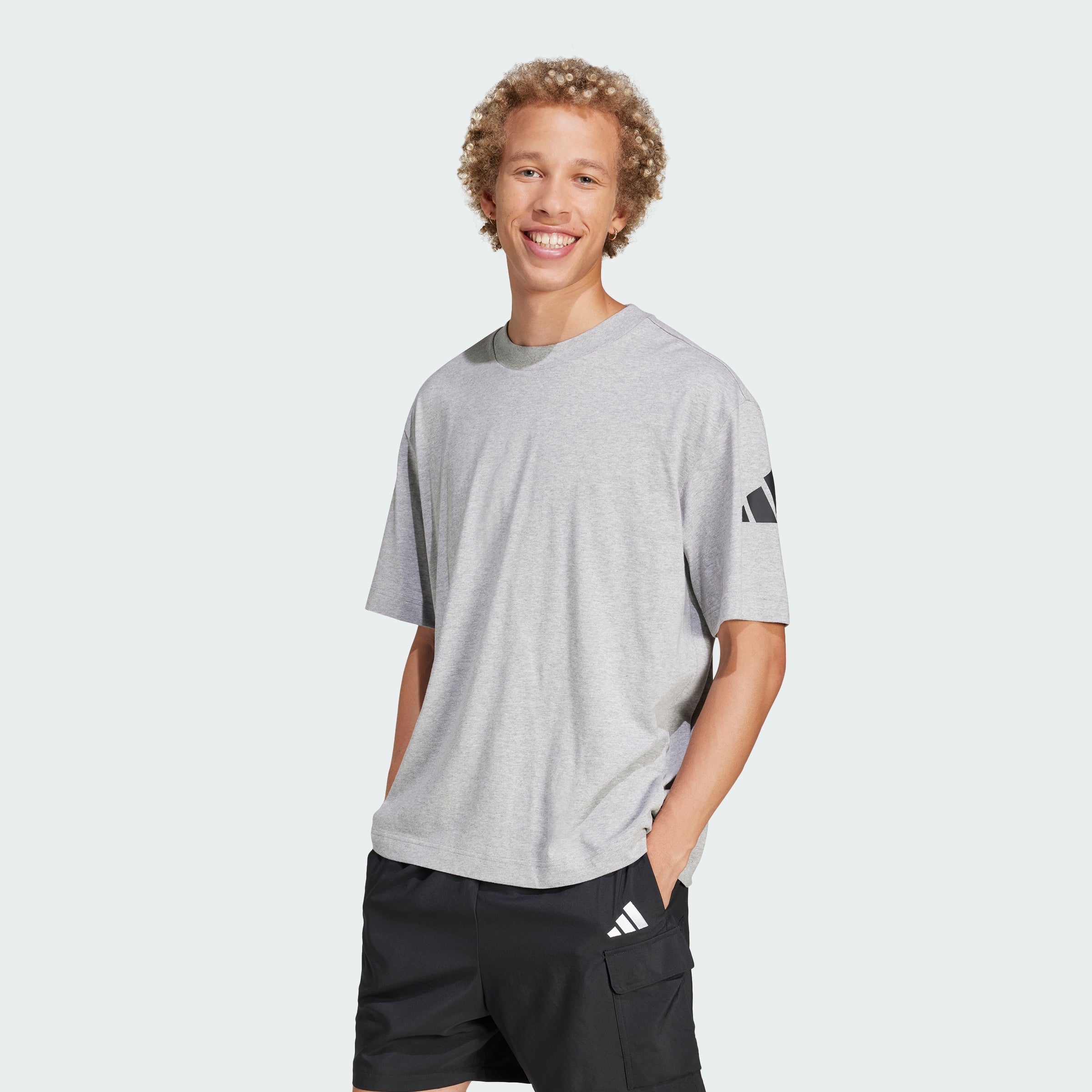 Men's Essentials Loose Fit 3 Bar Logo Tee