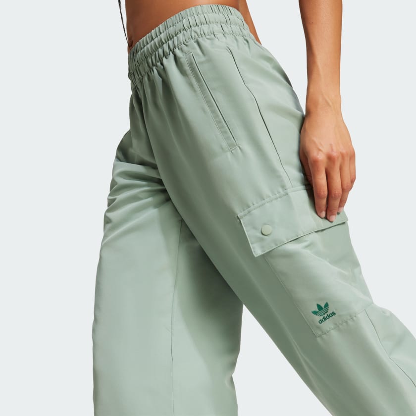 Women's Essentials Woven Cargo Pants