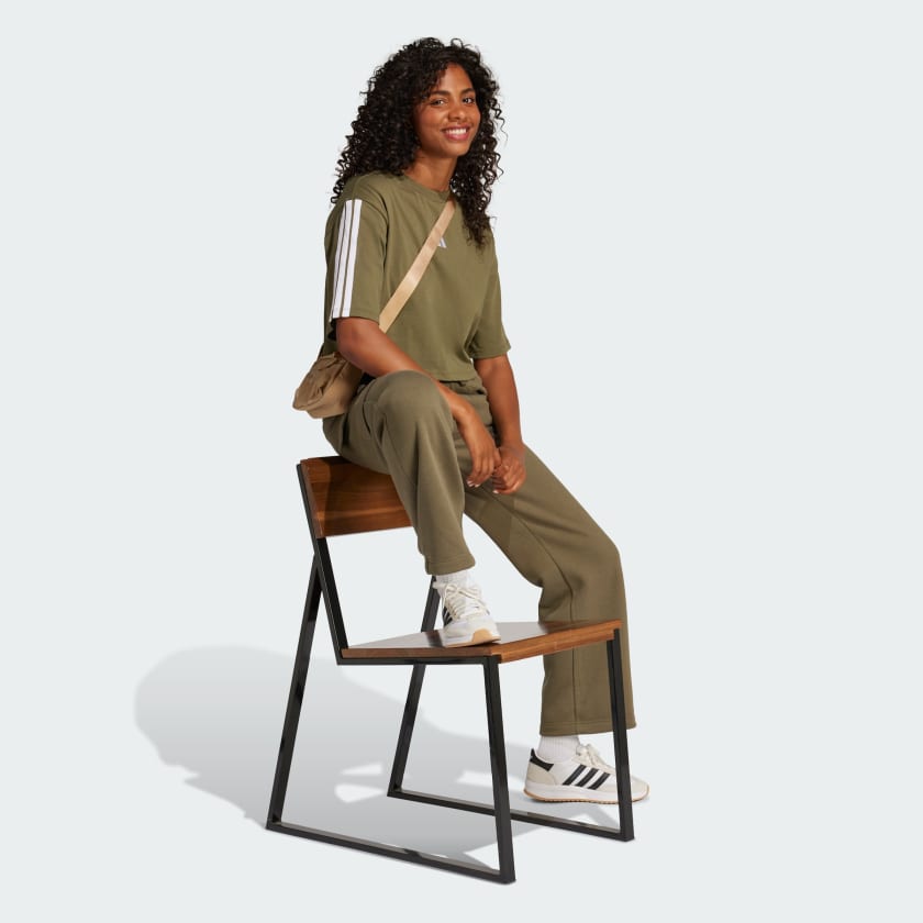 Women's Essentials Linear Fleece Cargo Pants