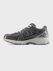 New Balance 1906 Sneakers | Dark Silver Metallic